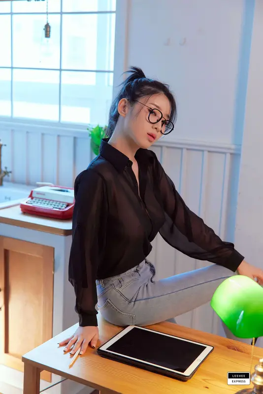 LeeheeExpress – NO.207 LEHC-068A Woo 7